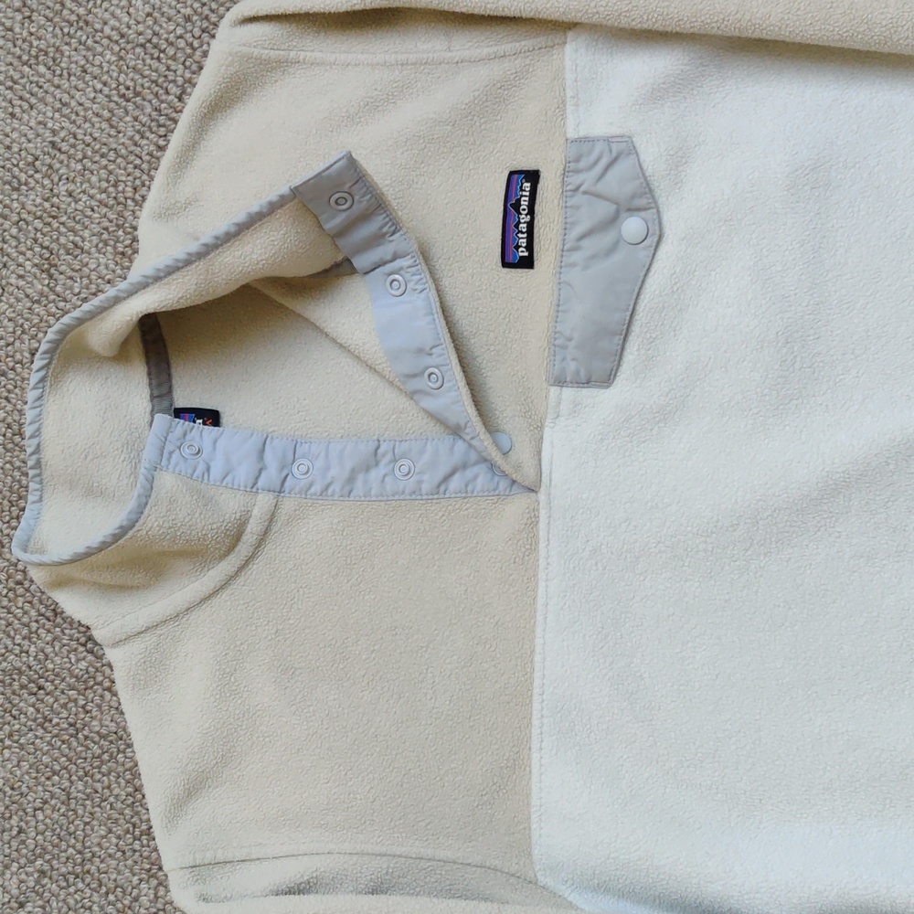 Patagonia Snap-T Synchilla fleece pullover sweater in white, beige and silver, M - Picture 6 of 13